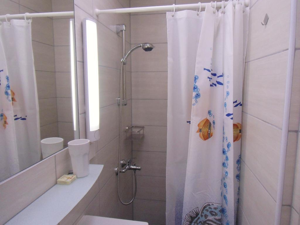 Kolman Cres