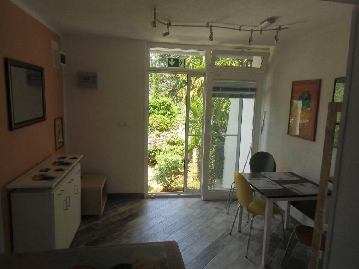 Kolman Apartment *